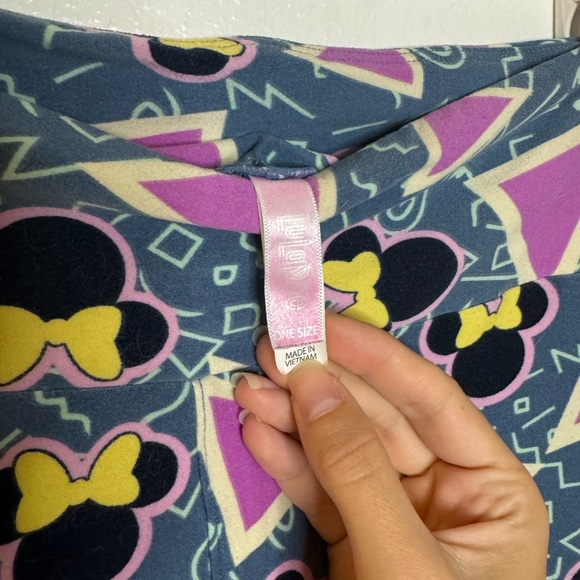 Lula Roe Leggings - Picture 3 of 3